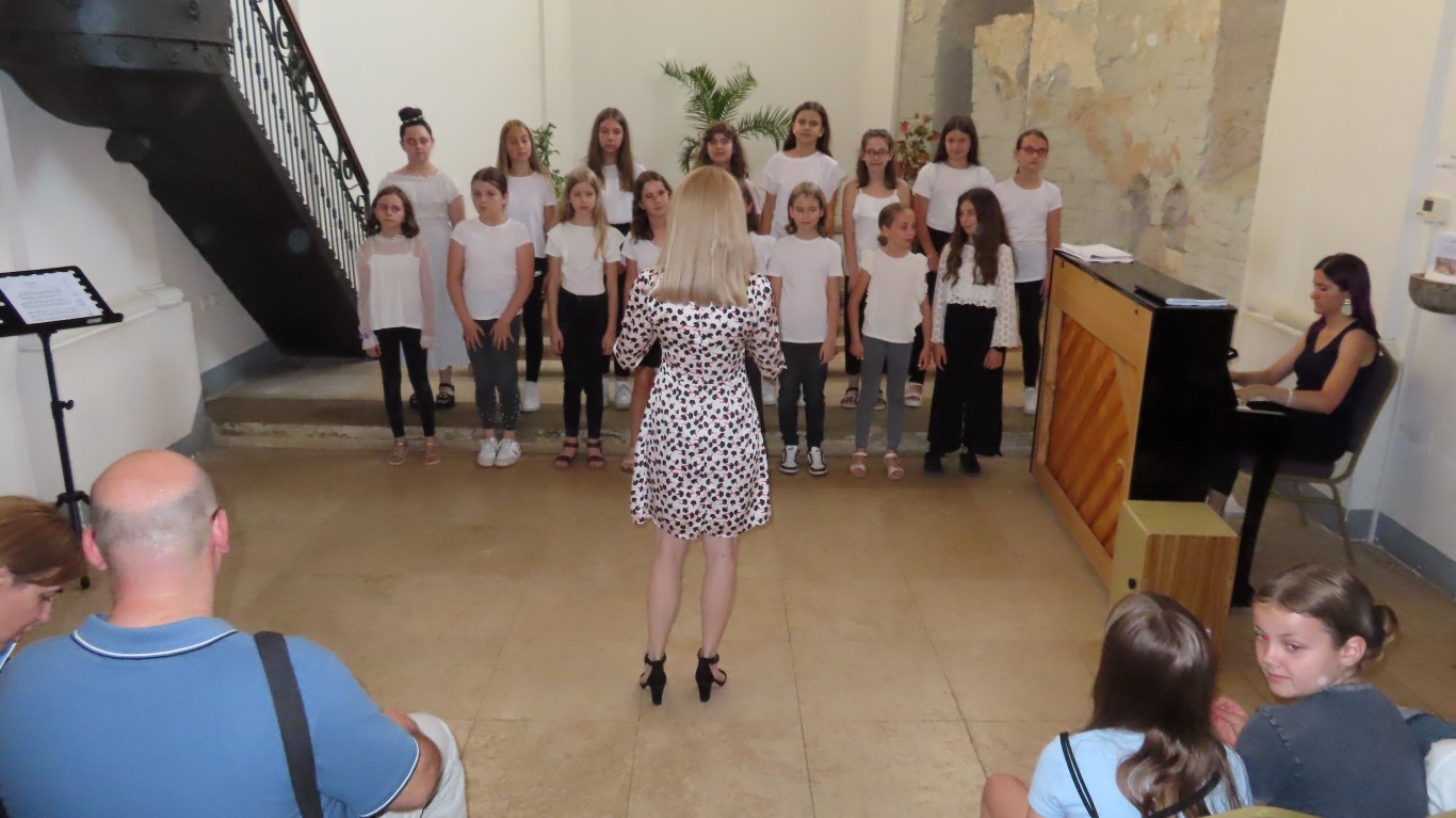 55. LJETO VALPOVAČKO – 5. DAN – „VIŠEGLASNI POZDRAV  LJETU“ – KONCERT ZBOROVA