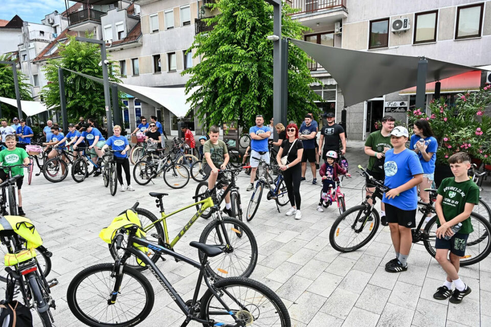 ČETVRTA OBITELJSKA BICIKLIJADA: Rekreacija i dodir s prirodom